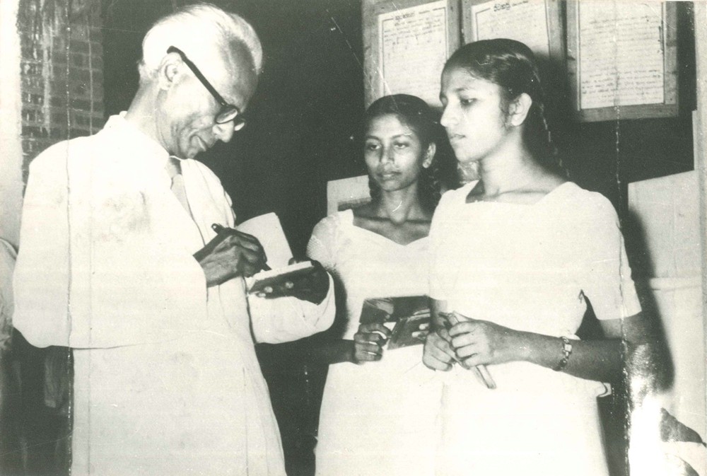 Martin Wickramasinghe's children's books